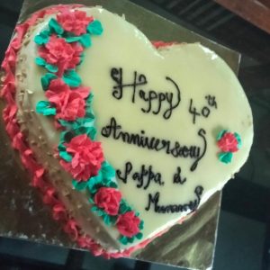 heart-shape-white-chocolate-cake